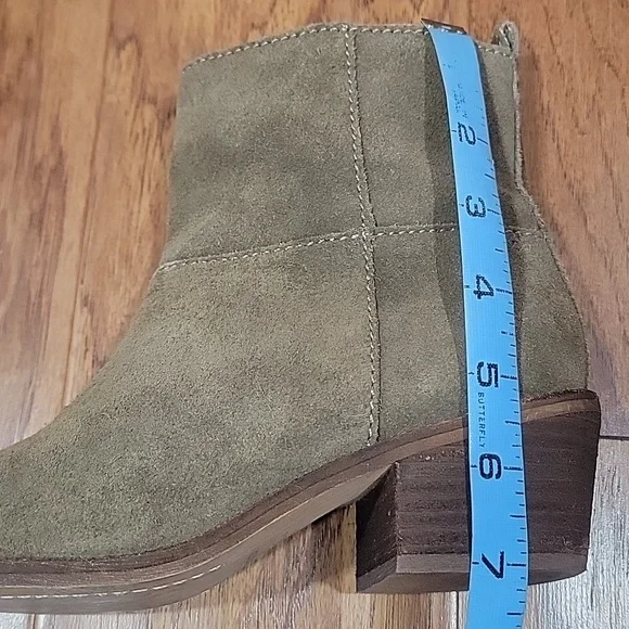Madewell Khaki Suede Ankle Booties - Picture 12 of 12
